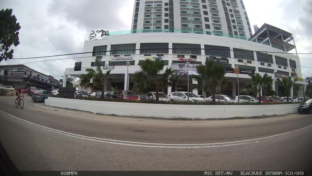 Street view near FOOM Lounge