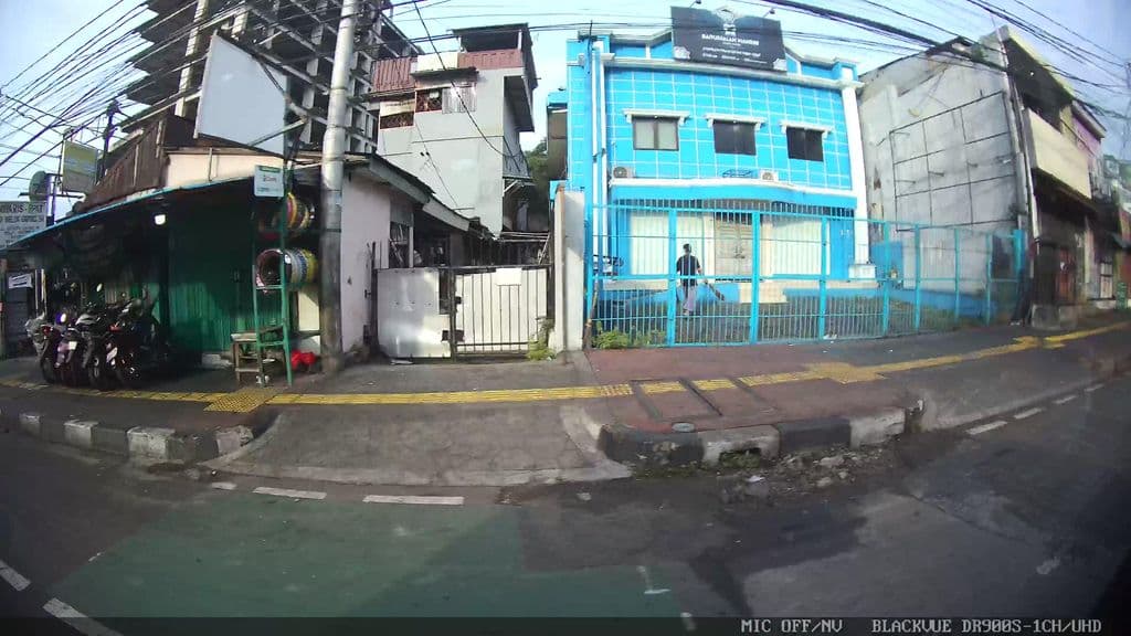 Street view near Mr. Shisha