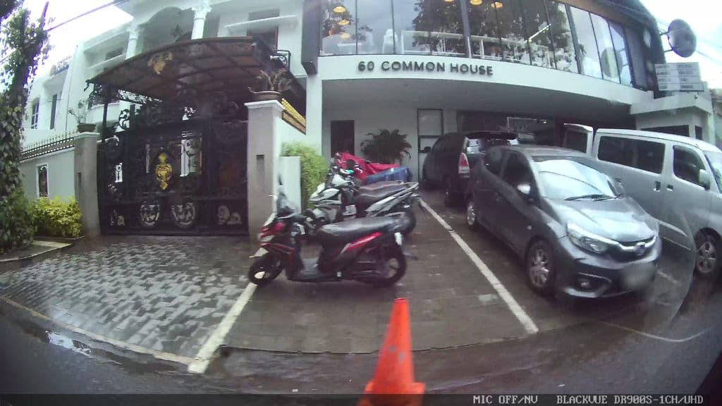Street view near CaLans Cafe & Shisha