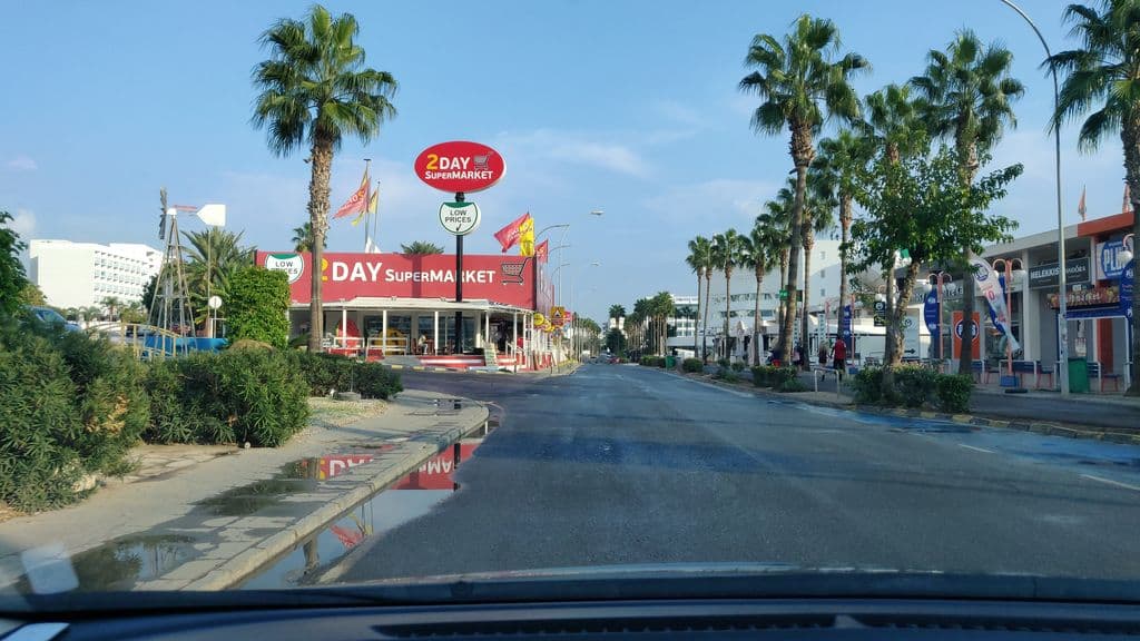 Street view near The Oriental Home Shisha Lounge
