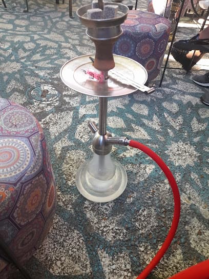 Mak Coffee & Hookah Lounge