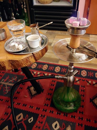 Halvat Coffee & Hookah