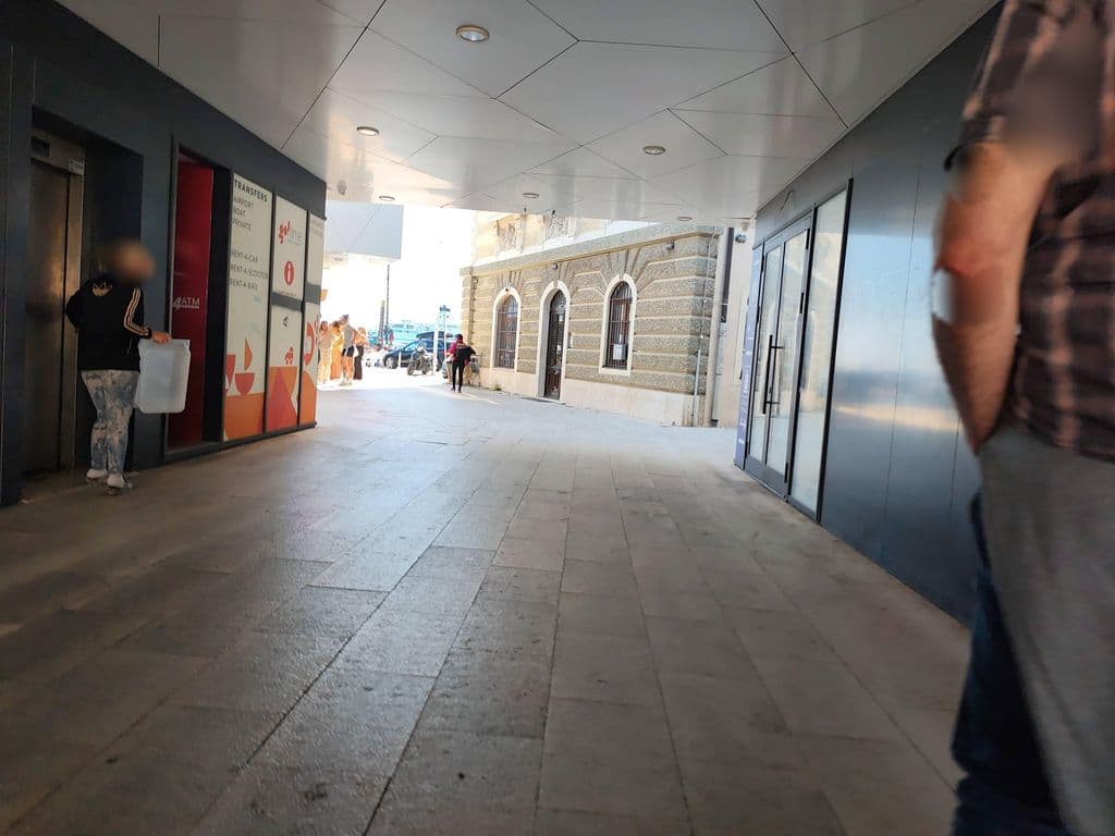 Street view near HOOKAH CLUB (SHISHA ROOF68)
