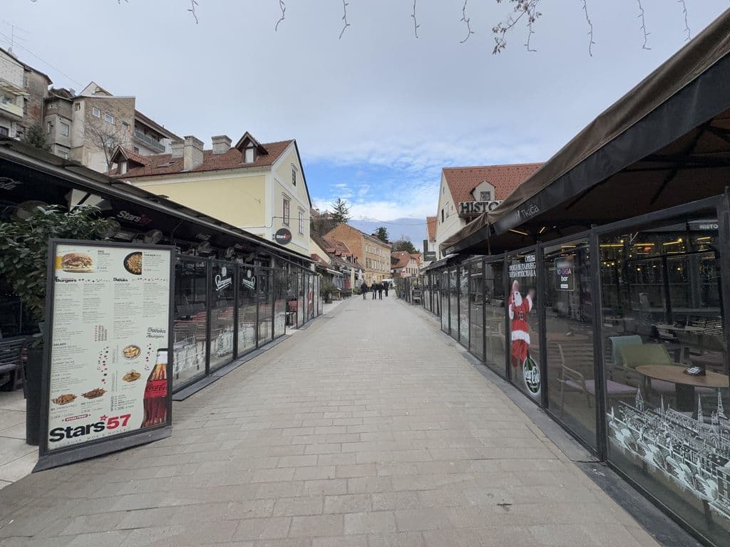 Street view near Hany Shisha & Cafe Bar