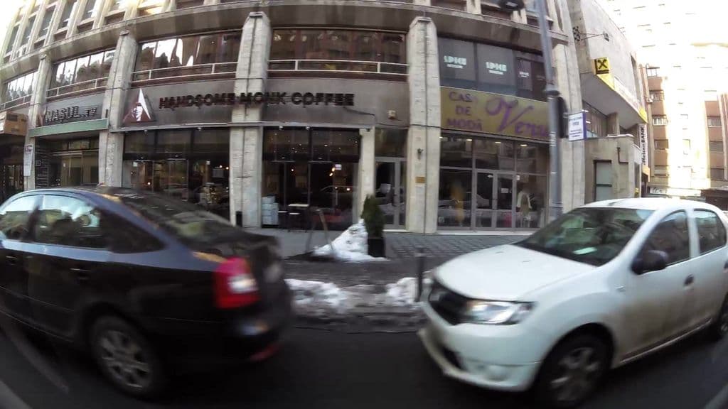 Street view near Atipico Victoriei