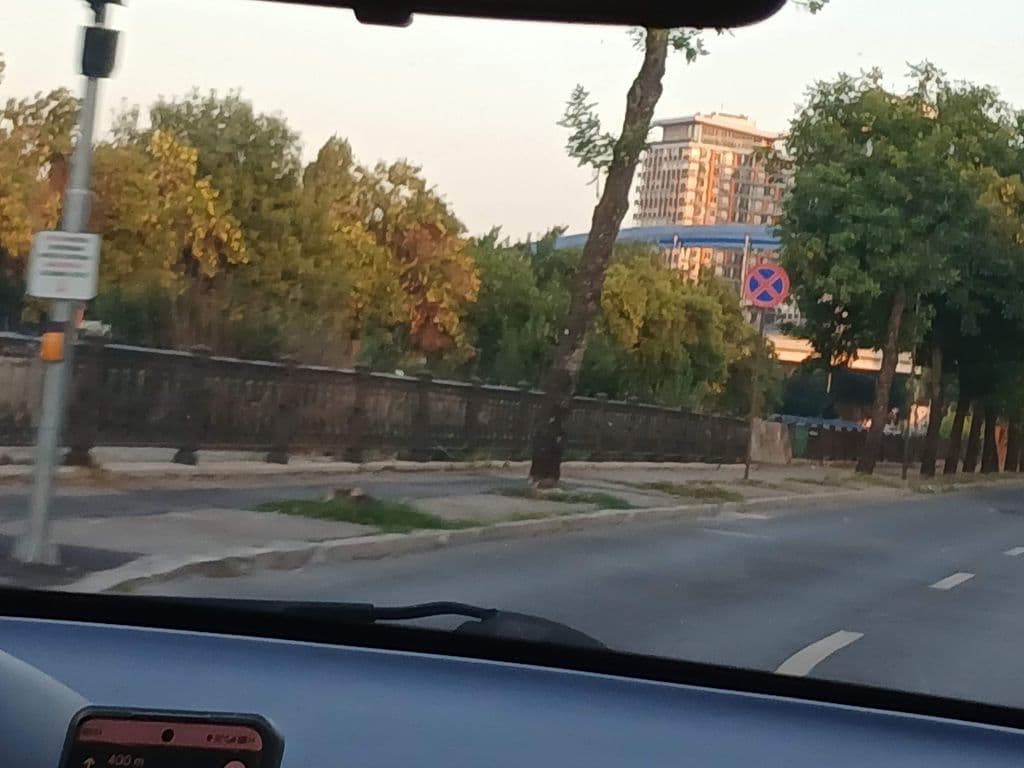 Street view near Shisha Bucharest