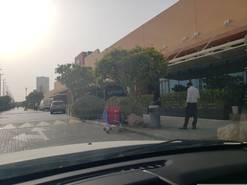 Street view near Majlis Al Sultan مجلس السلطان