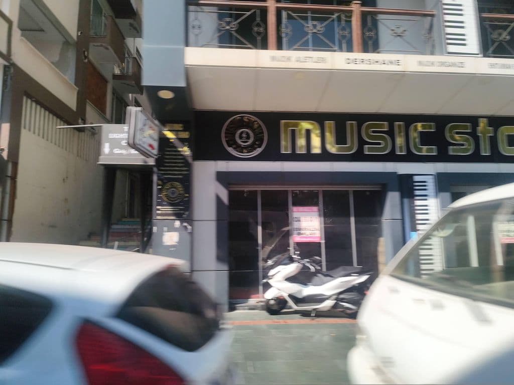 Street view near The Light House Nargile Cafe