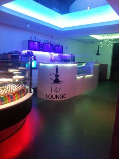 144 Lounge photo 2