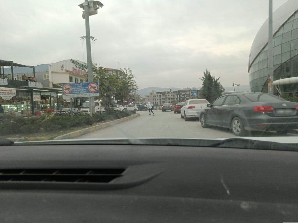 Street view near Narin Cafe