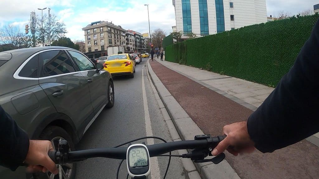 Street view near Keyff Bakırköy