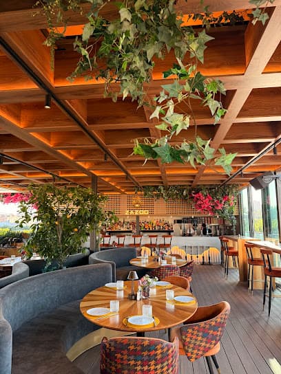 Zazoo Rooftop Lounge