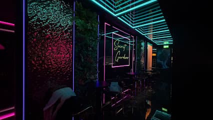 Secret Garden Bar & Lounge