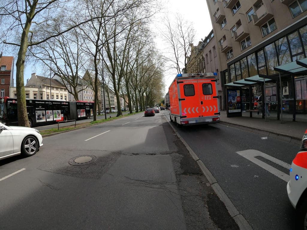Street view near MORUQ