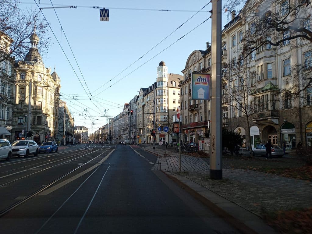 Street view near Sultan Palast