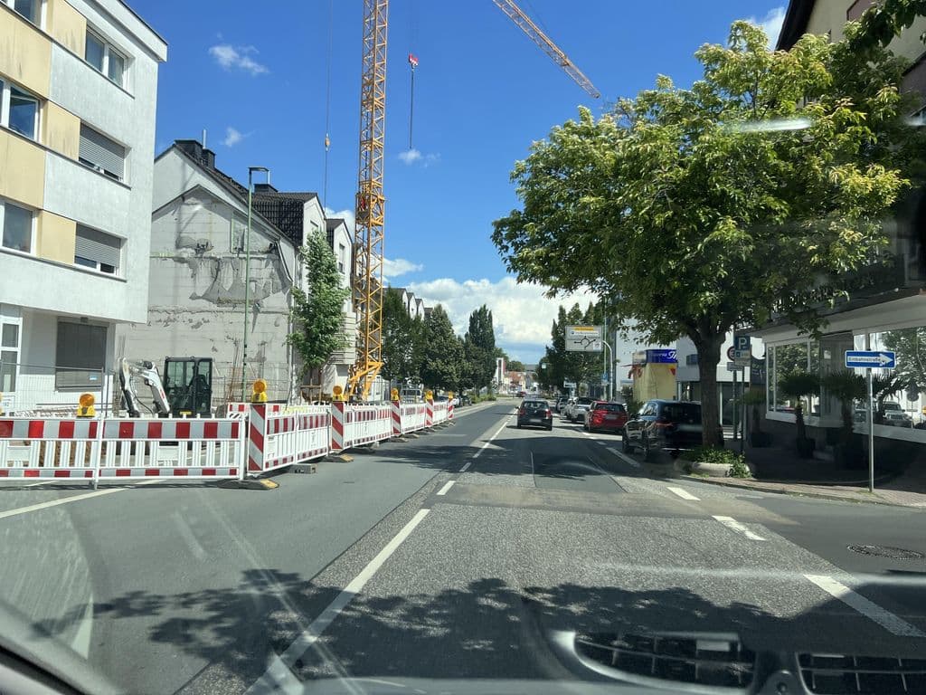 Street view near Malibu’s Bar & Lounge in Bad Vilbel