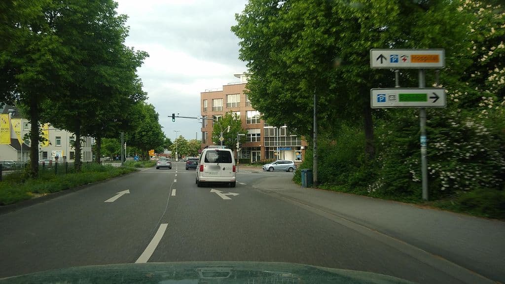 Street view near Aras's Lounge