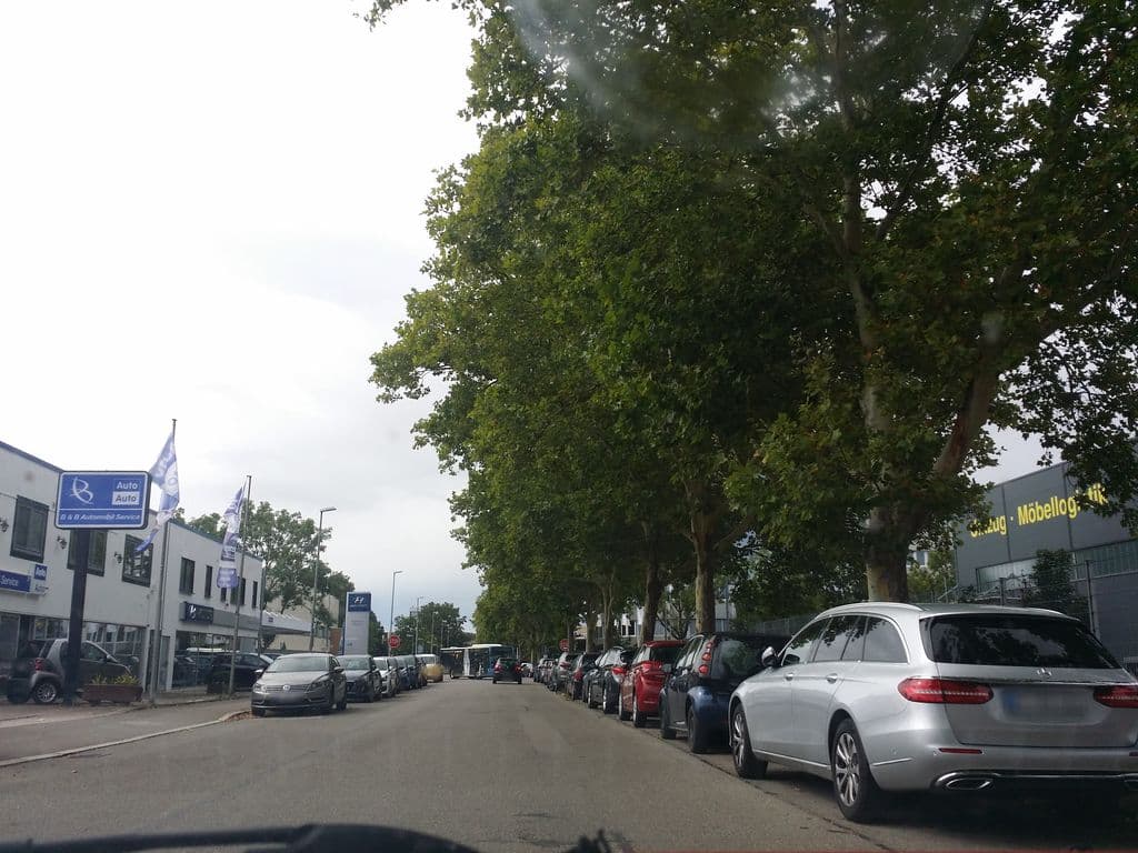Street view near ILLUSION