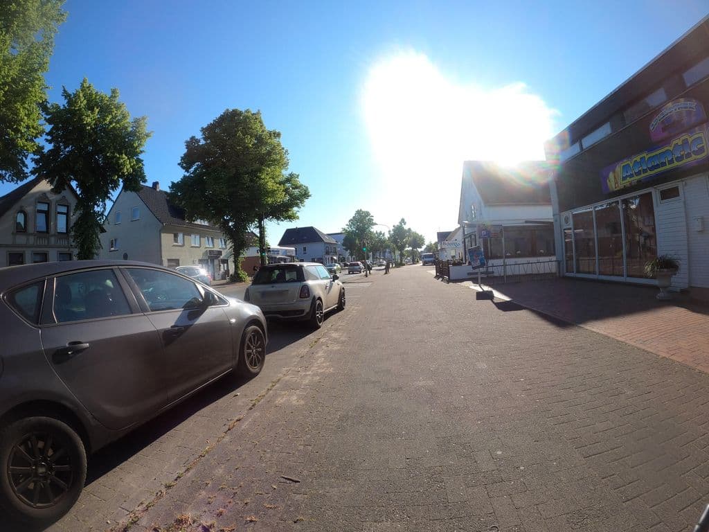 Street view near ZIO Different Hookah