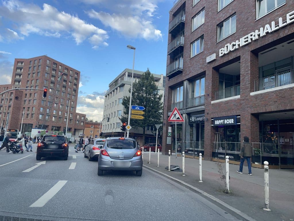 Street view near B7 Billard, Cocktails & Shisha