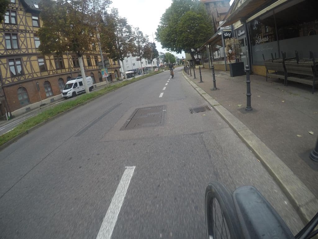 Street view near KEF-Lounge