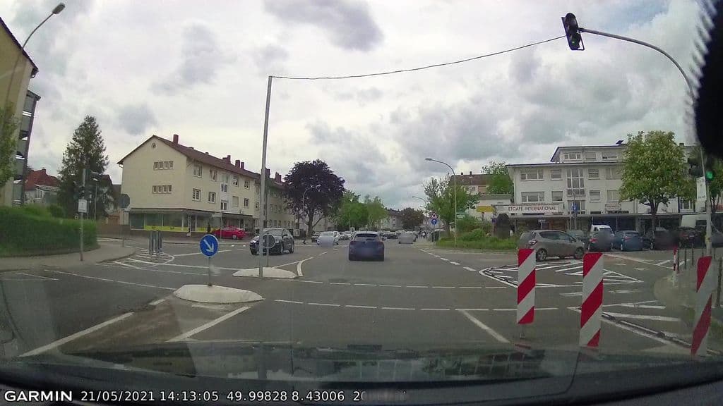 Street view near Ortam Shisha Lounge