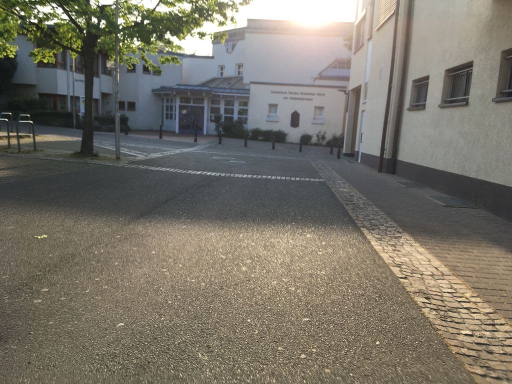Street view near Chillout Shisha Bar und Lounge