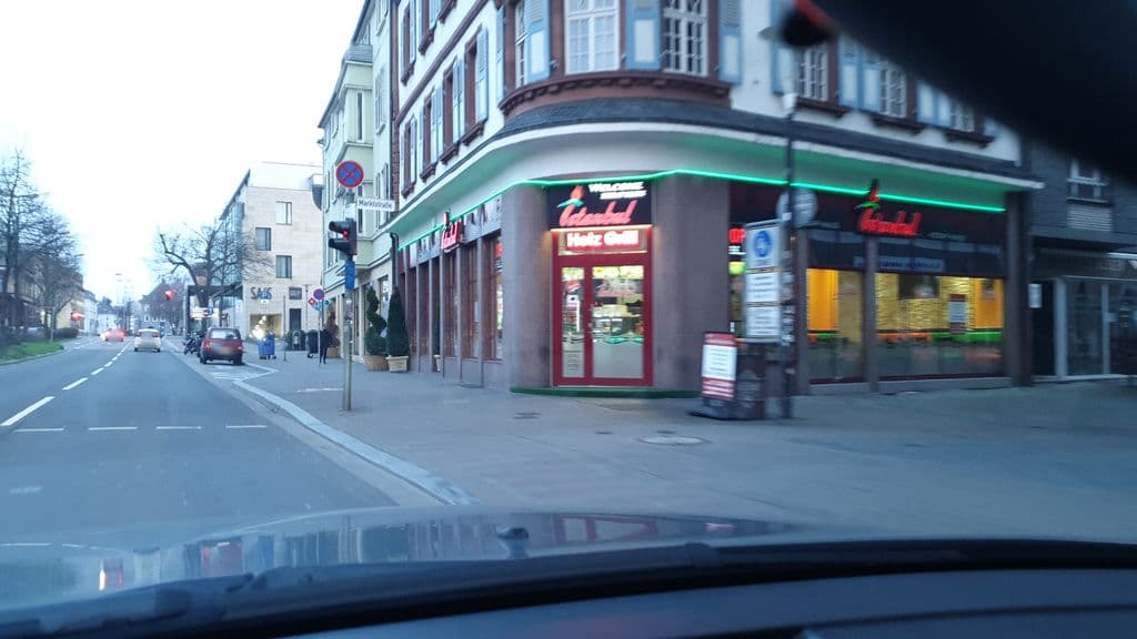 Street view near Velvet Shisha Bar