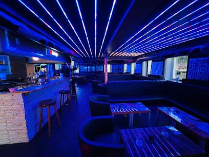 R2 Lounge Shisha & cocktails
