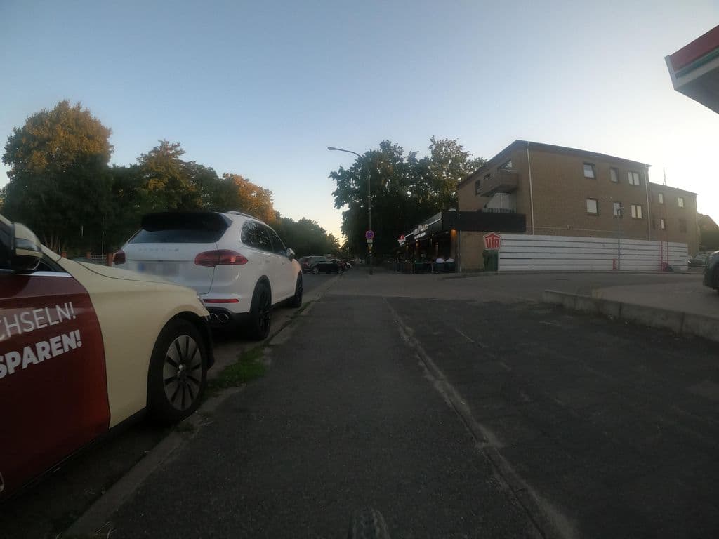 Street view near La Nuit