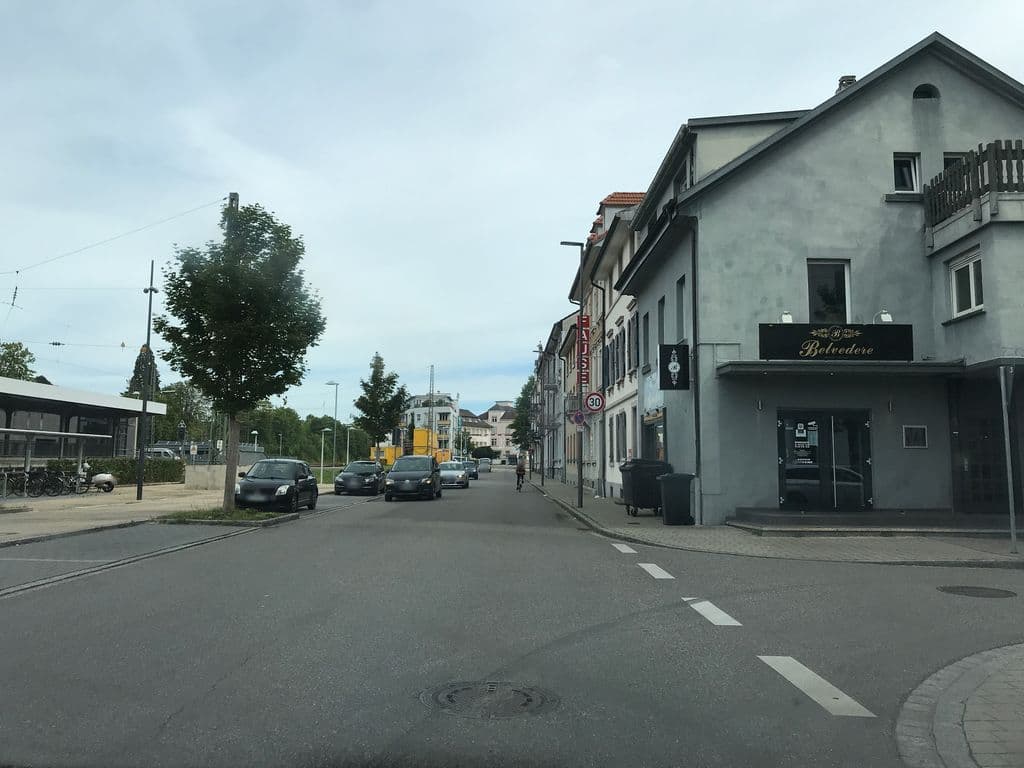 Street view near Belvedere Shisha Lounge