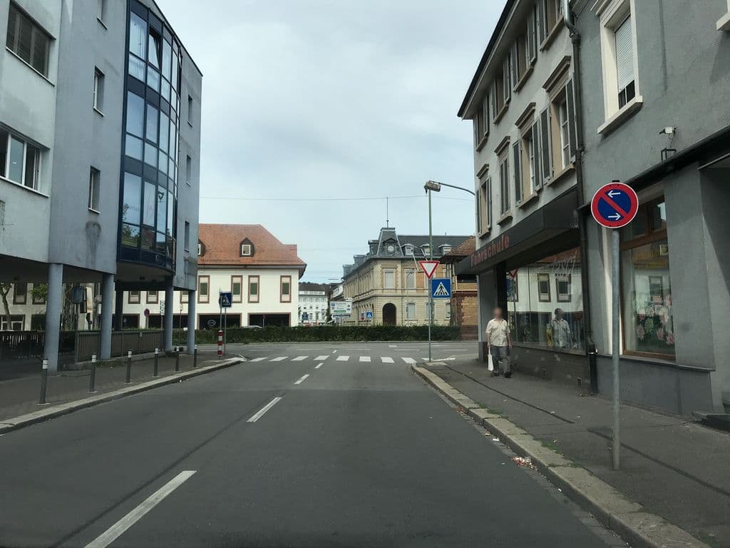 Street view near ELYA Shisha Lounge