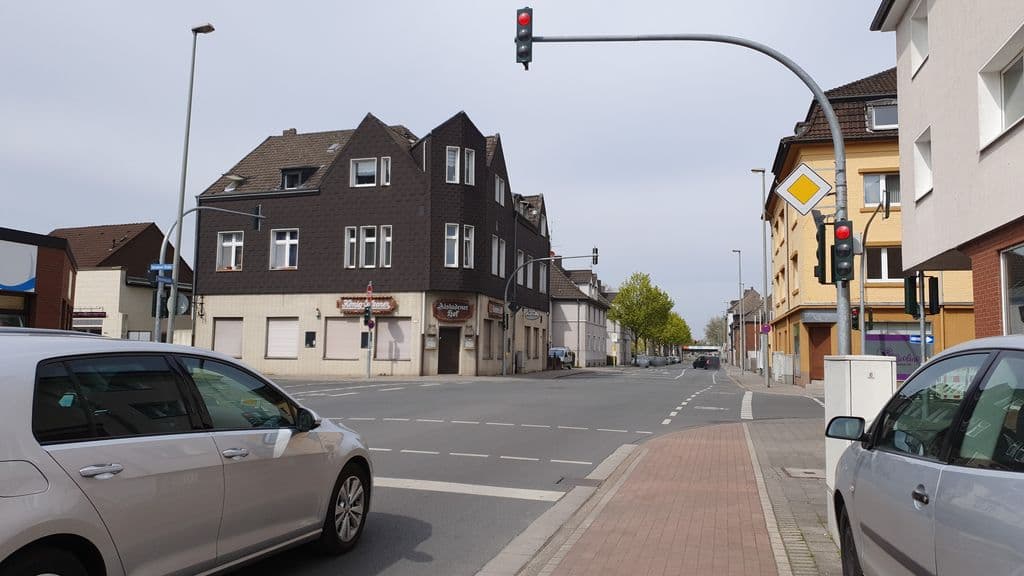 Street view near Empire Shisha