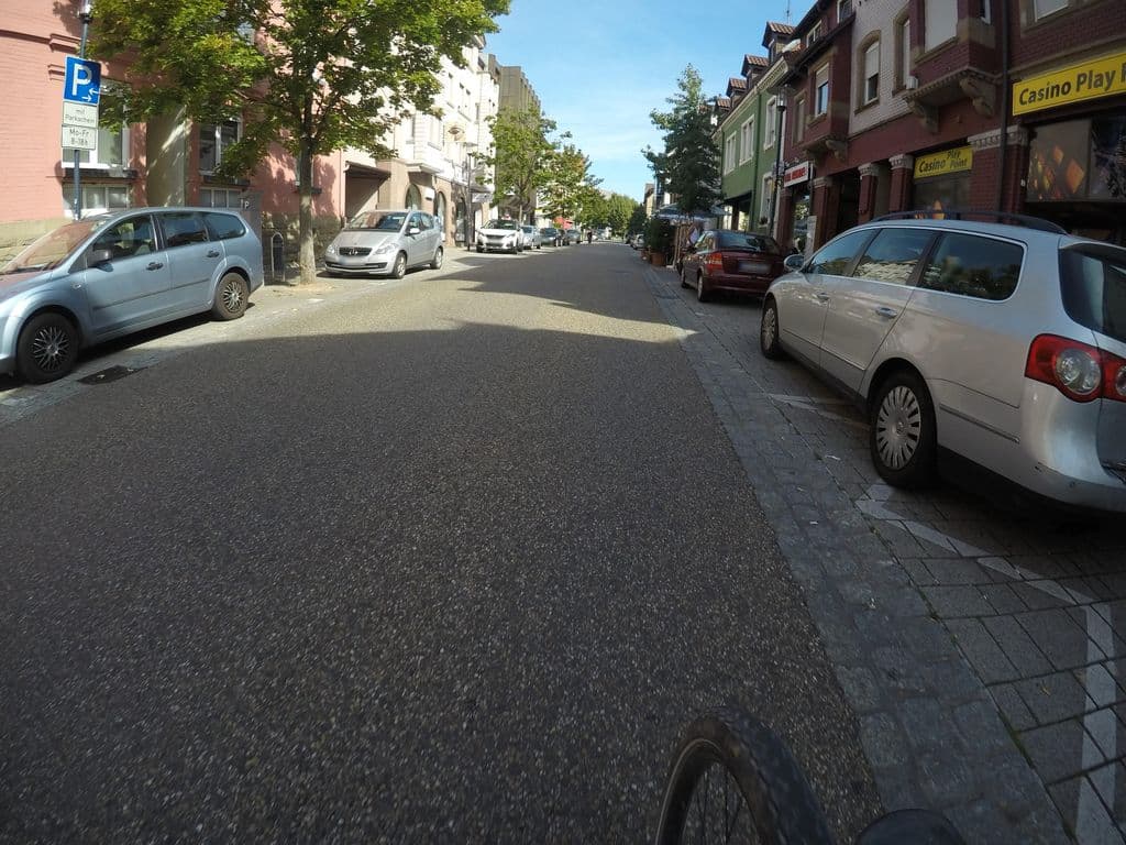 Street view near Anubis - Shisha Lounge