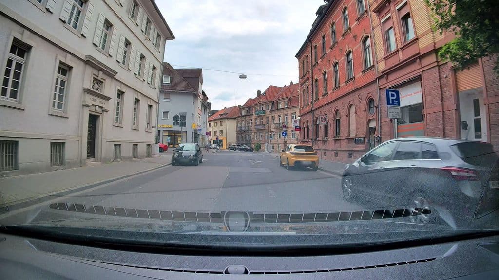Street view near Kuba Cocktailbar & Shisha Lounge