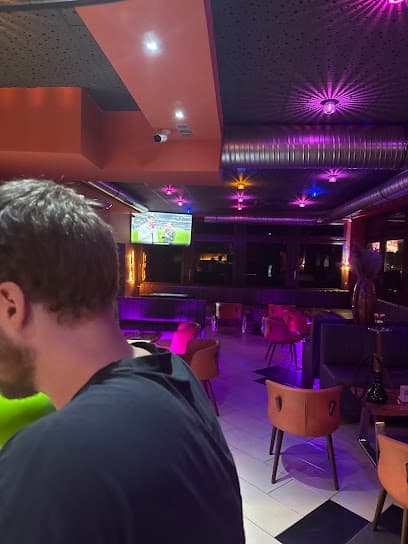 Apple Shisha Bar