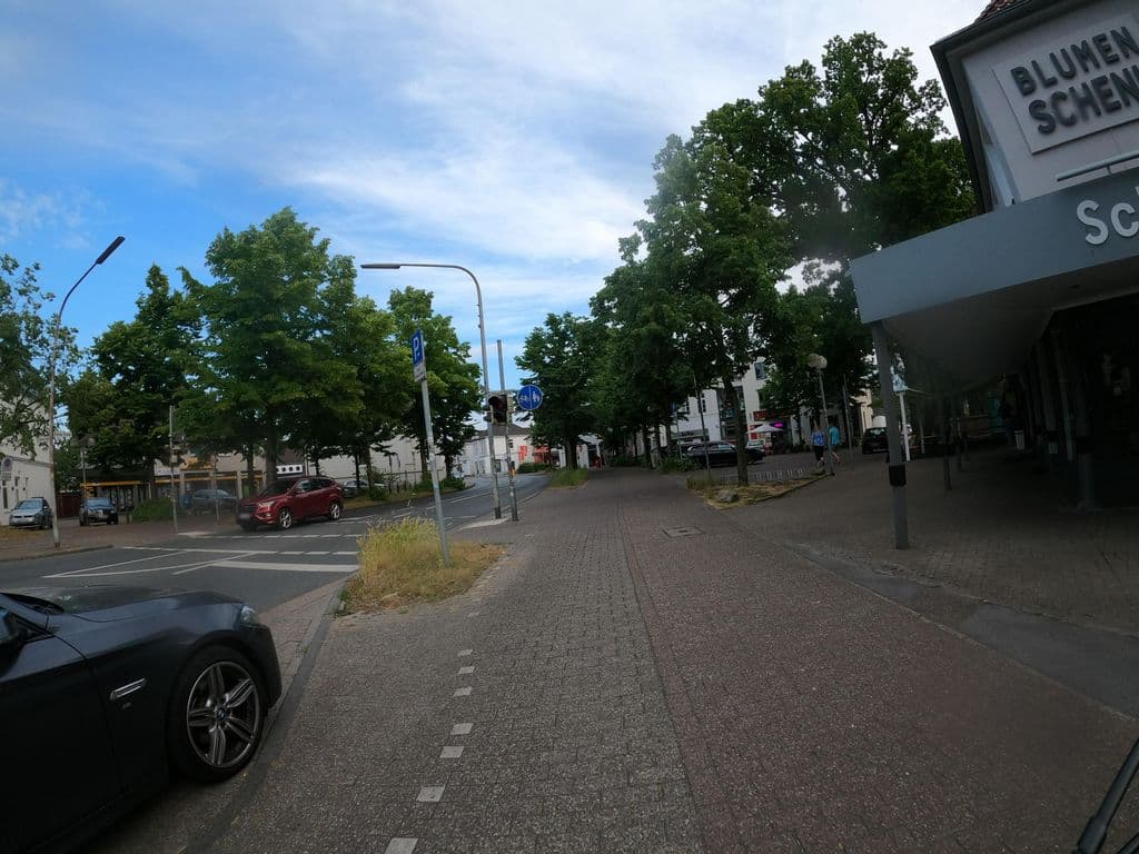 Street view near Ohana