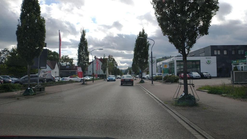 Street view near Die Lounge
