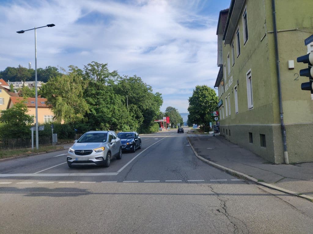 Street view near LUNA Lounge Shisha Bar
