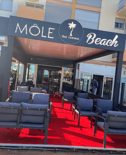 Le môle beach
