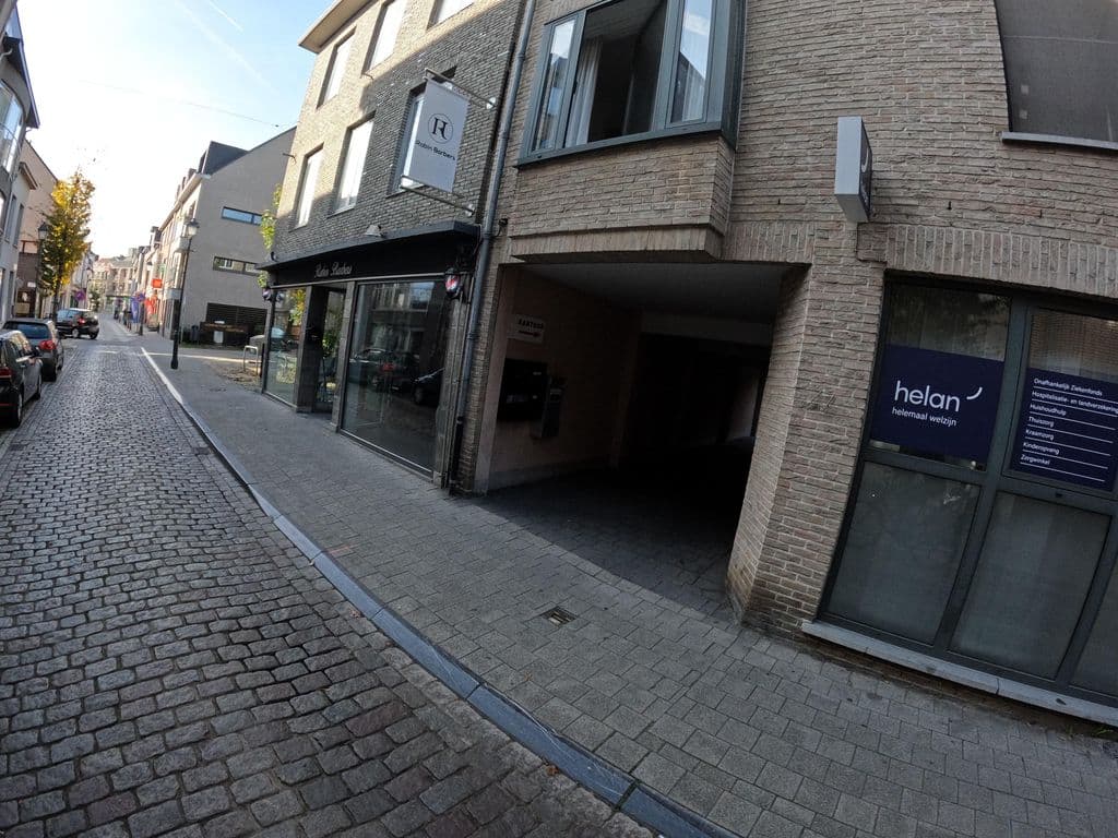 Street view near Nova lounge shisha