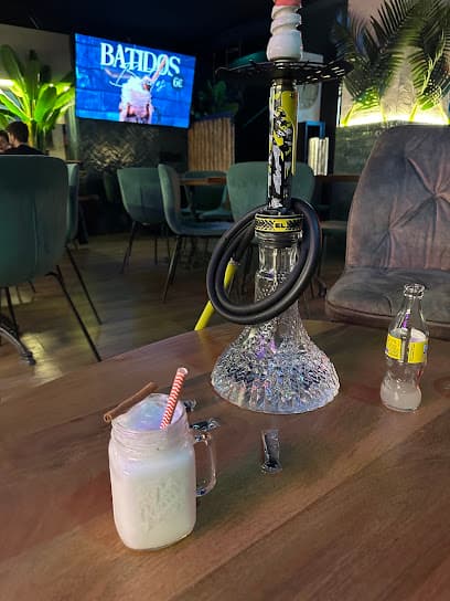 Lounge Savage Club
