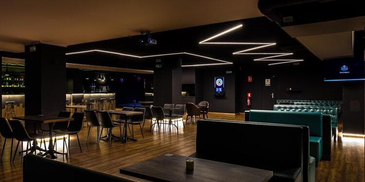 Poolpo Lounge