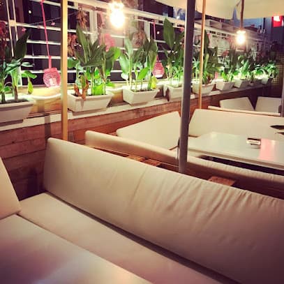 FLAMINGO CAFE