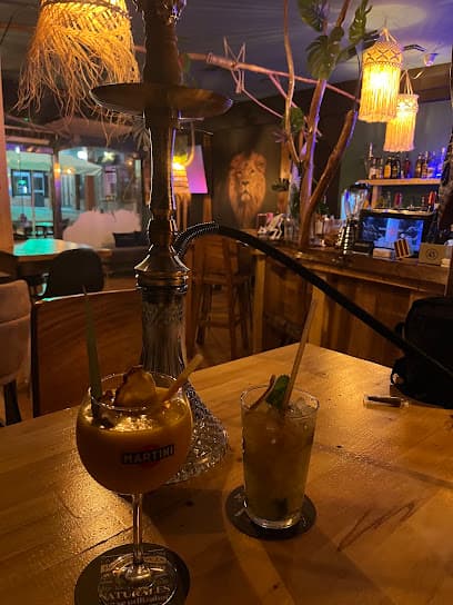 SAVAGE CLUB COCKTAILS & SHISHAS