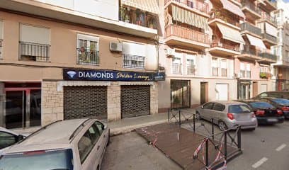 Diamonds Shisha Lounge