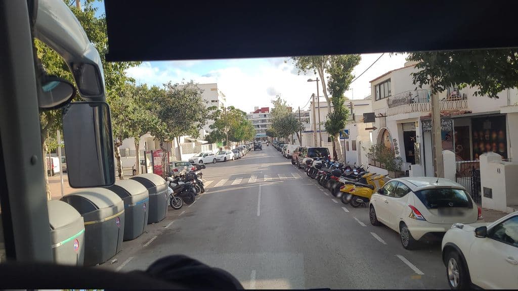 Street view near Mil y Una Noche Ibiza Lounge /shisha/cachimba/hookah