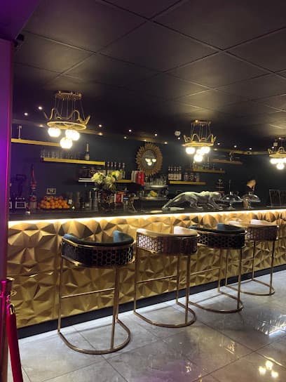Laily lounge