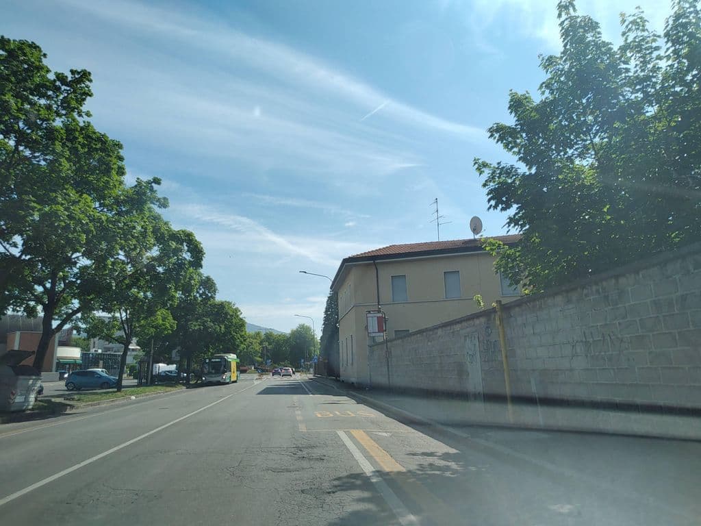 Street view near Club Black House Chicha