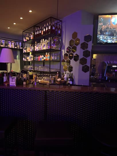 GuRu Lounge Bar